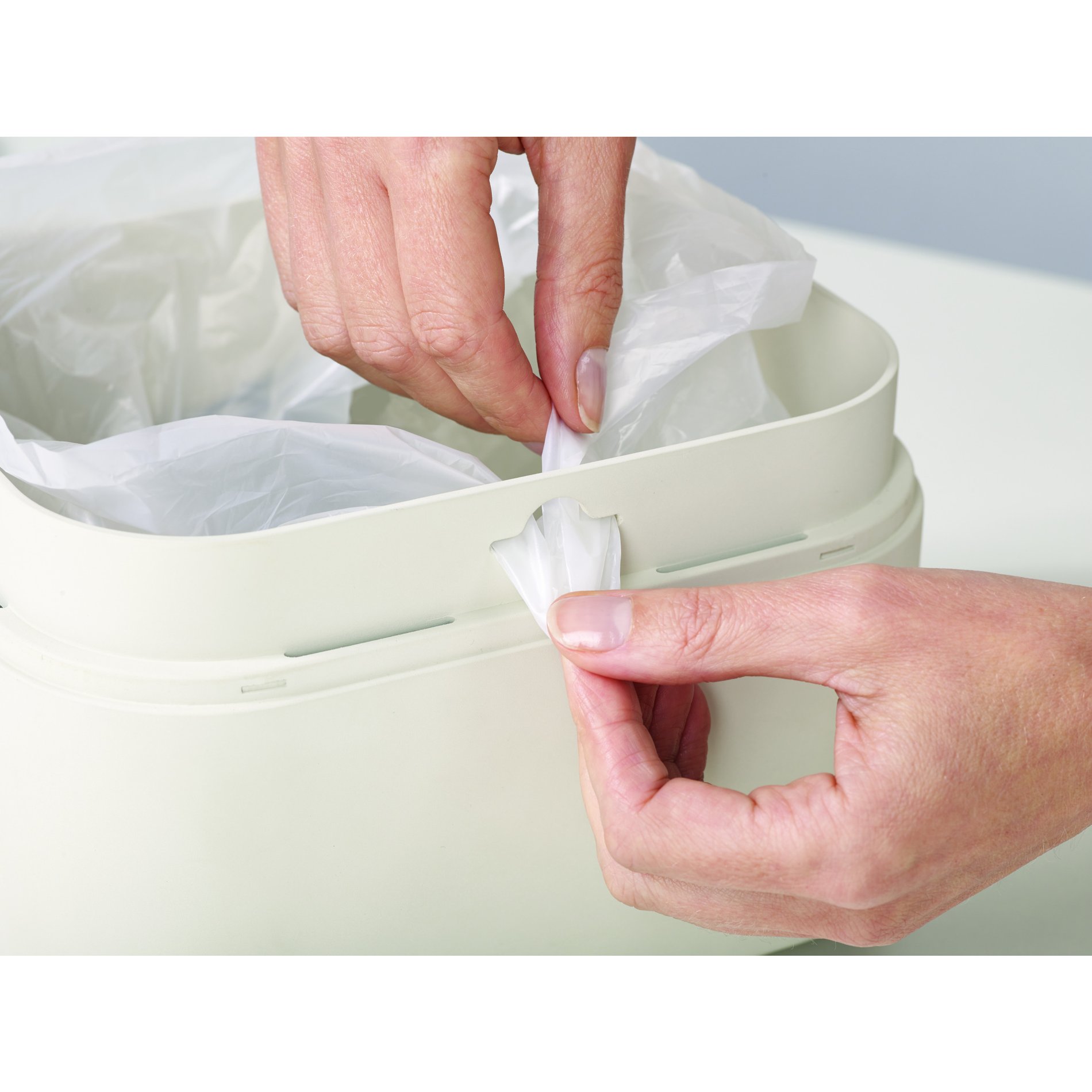 JOSEPH JOSEPH Stack Intelligent Waste 4 l krémový (30015) plastový